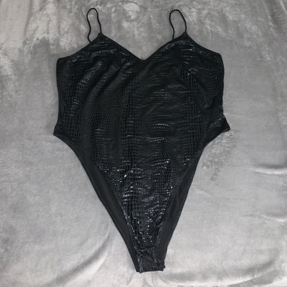 Snake Print Bodysuit - Picture 1 of 4